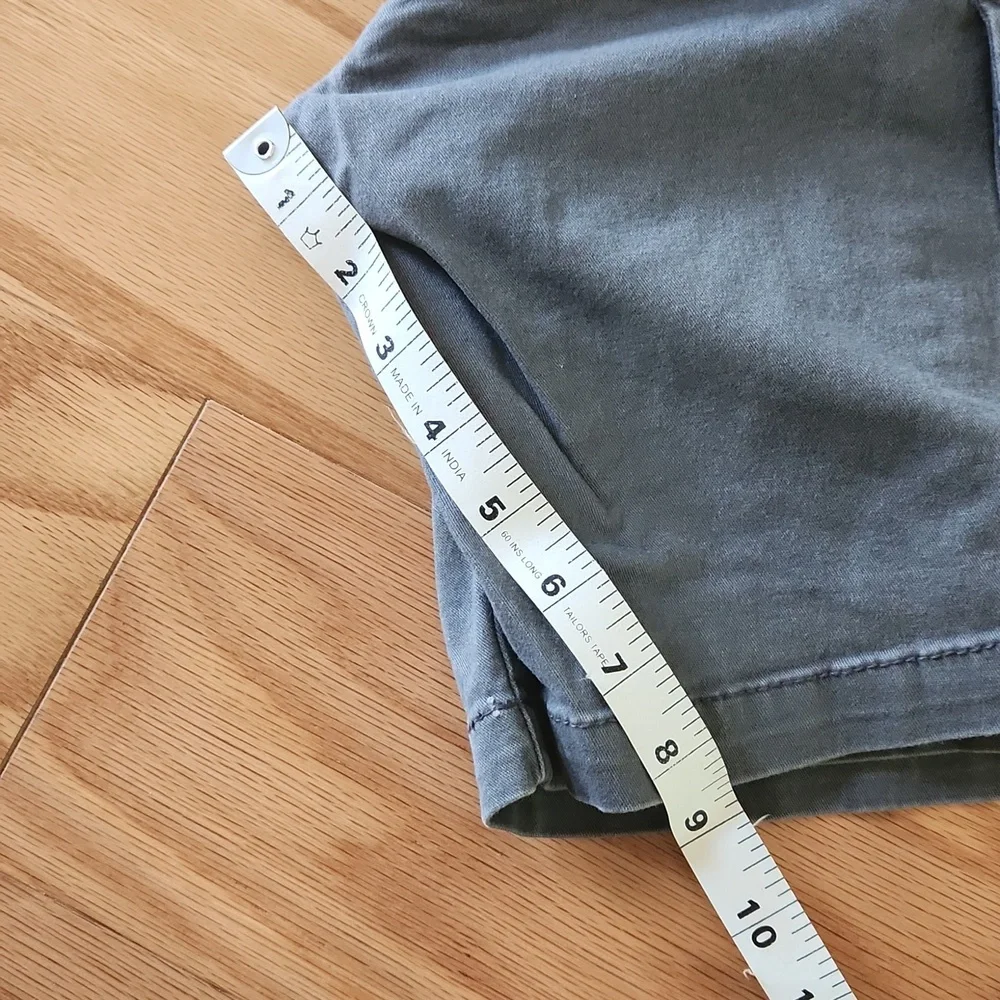 Old Navy Cargo shorts xl Boys Gray